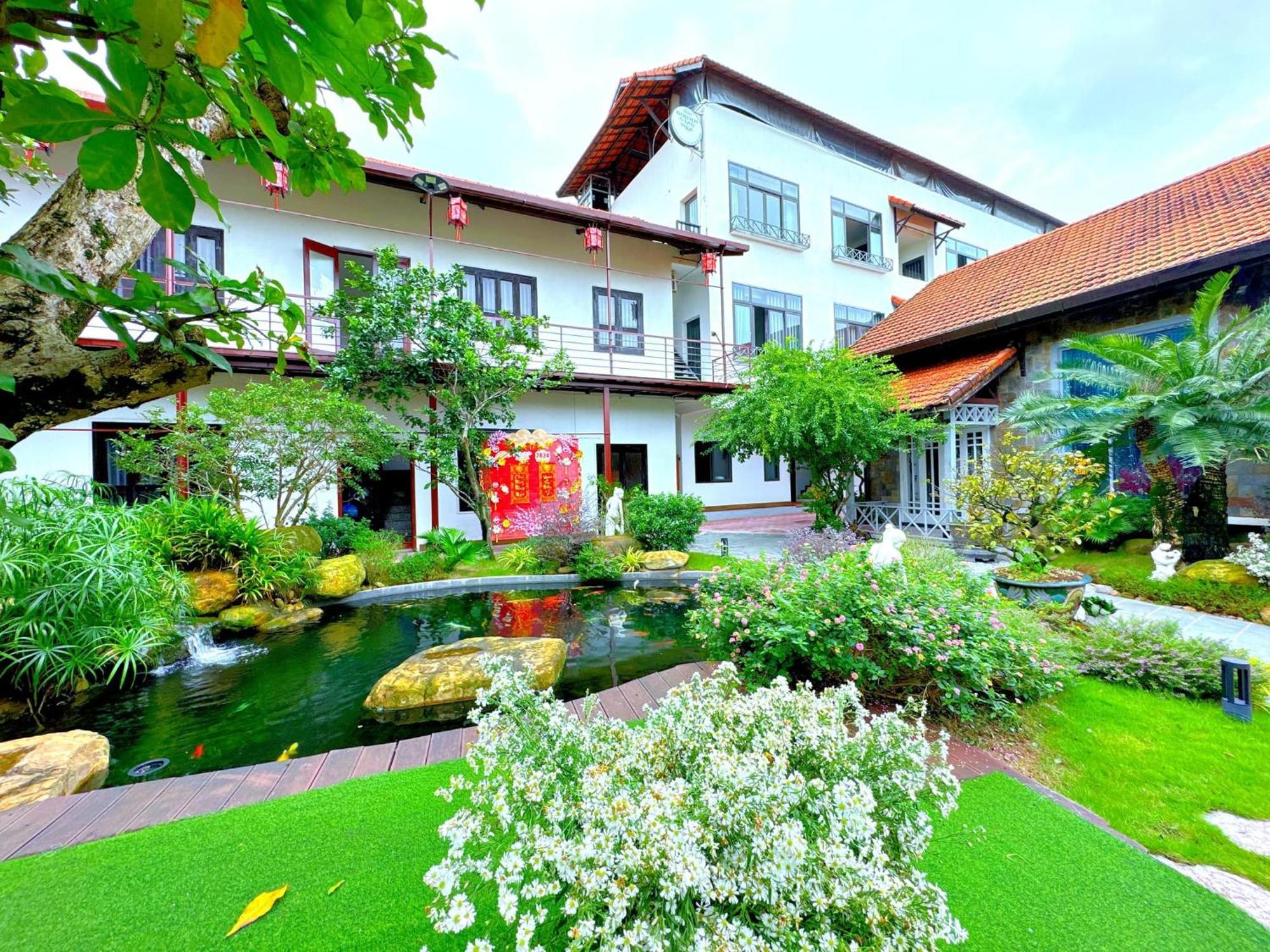 Golden Star Villa Hue Exteriör bild